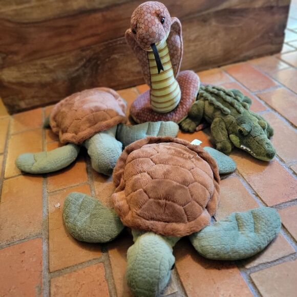 Museum Wild Adventure Vintage Plush 4 piece Bundle - Picture 4 of 7